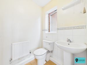 En Suite - click for photo gallery
